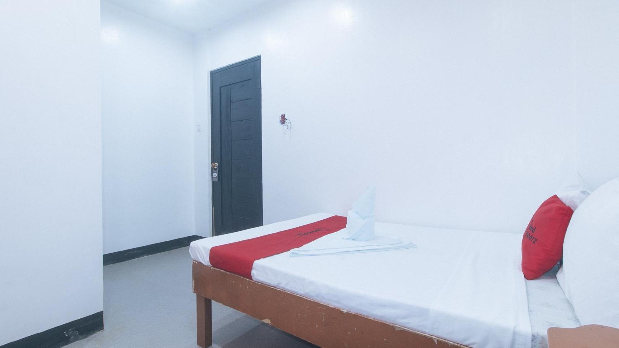 Reddoorz @ Lualhati Garden Cottage El Nido Palawan المظهر الخارجي الصورة