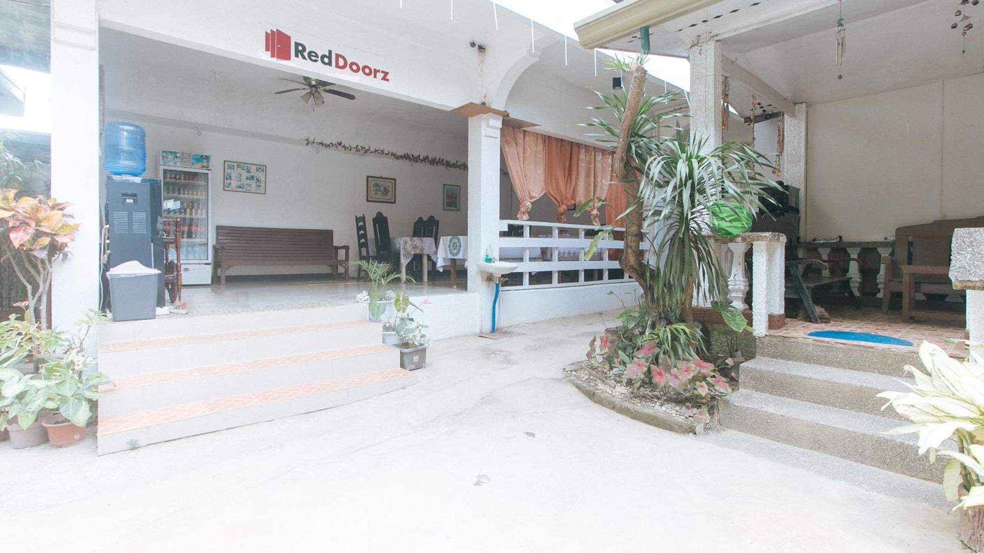 Reddoorz @ Lualhati Garden Cottage El Nido Palawan المظهر الخارجي الصورة