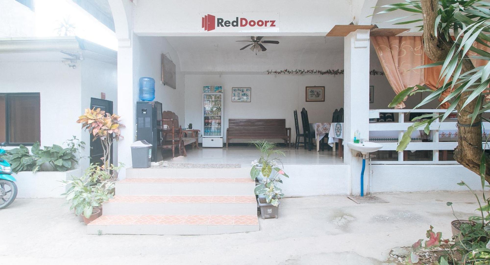 Reddoorz @ Lualhati Garden Cottage El Nido Palawan المظهر الخارجي الصورة